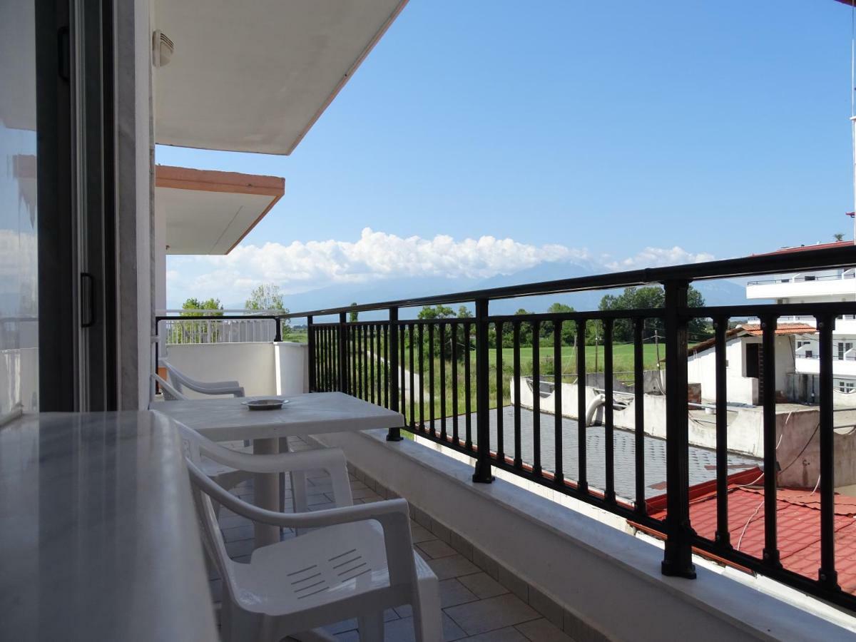 Socrates Apartments Olympiakí Aktí Ngoại thất bức ảnh