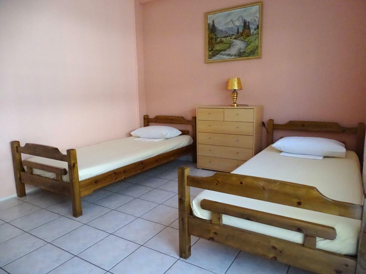 Socrates Apartments Olympiakí Aktí Ngoại thất bức ảnh