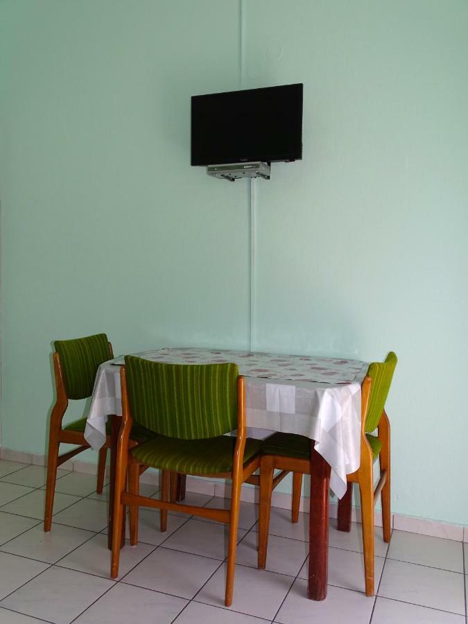 Socrates Apartments Olympiakí Aktí Ngoại thất bức ảnh